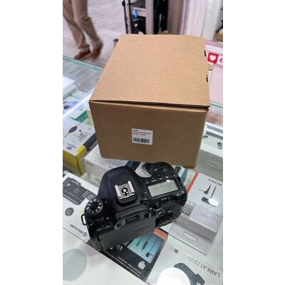 imagem do produto Canon EOS 6D Mark II Corpo Usado - Aprox 7k - Canon