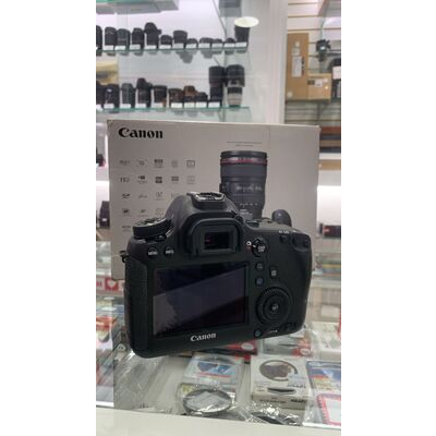 imagem do produto Canon EOS 6D Usada - Aprox 52k - Canon