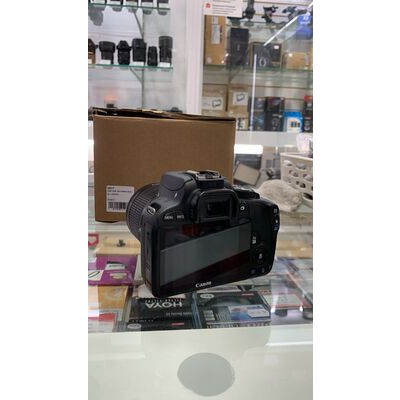 imagem do produto Canon EOS SL1 com lente EF-S 18-55mm IS STM Usada - Aprox 14k - Canon