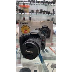 imagem de Canon EOS SL2 com lente EF-S 18 55mm IS STM Usada - Aprox. 5k - Canon