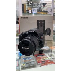 imagem de Canon EOS SL3 com lente 18-55mm IS STM Usada - Aprox 15k - Canon