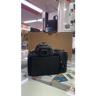 imagem do produto Canon EOS SL3 com lente 18-55mm IS STM Usada - Aprox 5k - Canon
