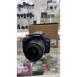 imagem de Canon EOS T100 com lente EF-S 18-55mm III Usada - Aprox 10k - Canon