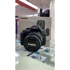 imagem de Canon EOS T100 com lente EF-S 18-55mm III Usada - Aprox 1k - Canon