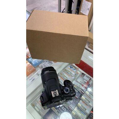 imagem do produto Canon EOS T2i com lente EF-S 18-55mm IS STM - Aprox 47k - Canon