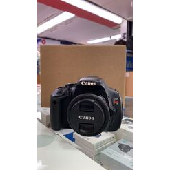 imagem de Canon EOS T3i com lente EF 40mm f/2.8 STM Usada - Aprox 45k - Canon