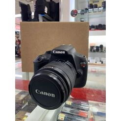 imagem de Canon EOS T5 com lente EF-S 18-55mm III Usada - aprox 21k - Canon