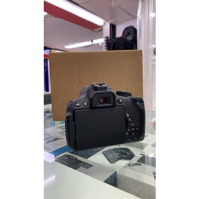 imagem do produto Canon EOS T5i com lente EF-S 18-55mm IS STM Usada - Aprox. 5k - Canon