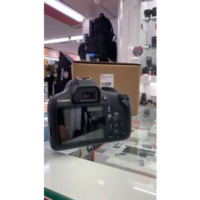 imagem do produto Canon EOS T7 com lente EF-S 18-55 IS II Usada - Aprox 11k - Canon