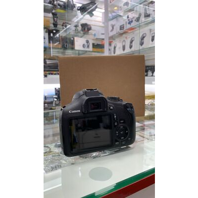 imagem do produto Canon EOS T7 com lente EF-S 18-55 IS II Usada - Aprox 31k - Canon