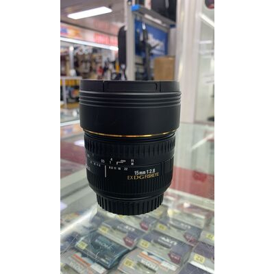 imagem do produto Lente Sigma AF Fisheye 15mm f/2.8 EX DG para Canon Usada - Sigma