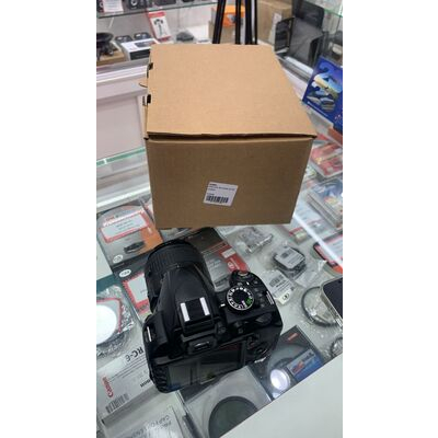 imagem do produto Nikon D3100 com lente AF-S 18-55mm DX ED Usada - Aprox 18k - Nikon