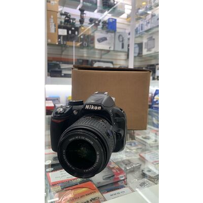 imagem do produto Nikon D3100 com lente AF-S 18-55mm DX ED Usada - Aprox 18k - Nikon