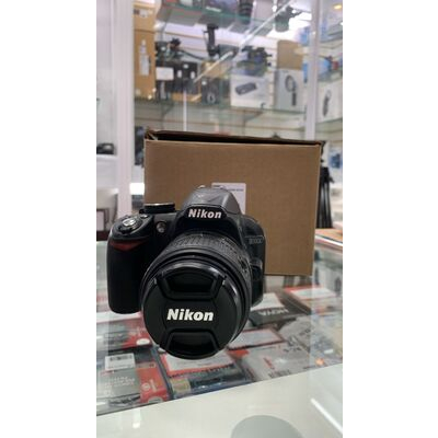 imagem do produto Nikon D3100 com lente AF-S 18-55mm DX ED Usada - Aprox 22k - Nikon